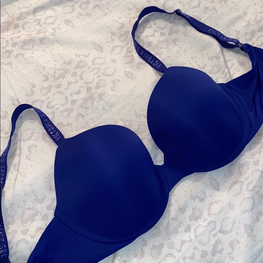 Victoria secret bra 32DD
